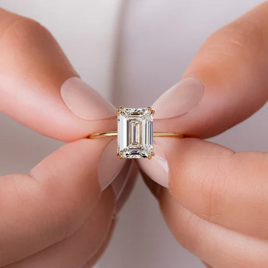 Translation missing: en.Engagement Ring: Engagement Ring
