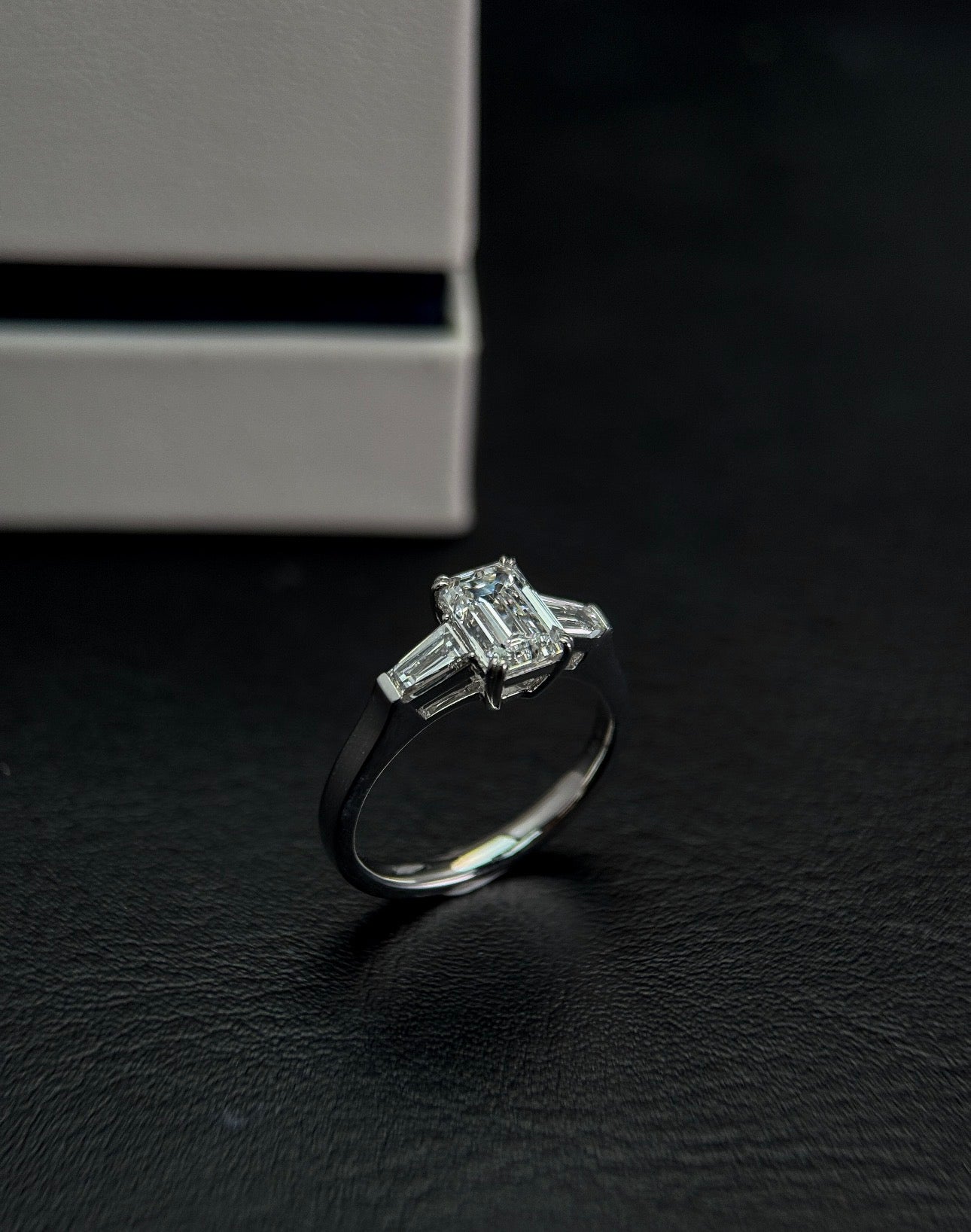 1 CT Emerald Lab Diamond Ring 18K White Gold