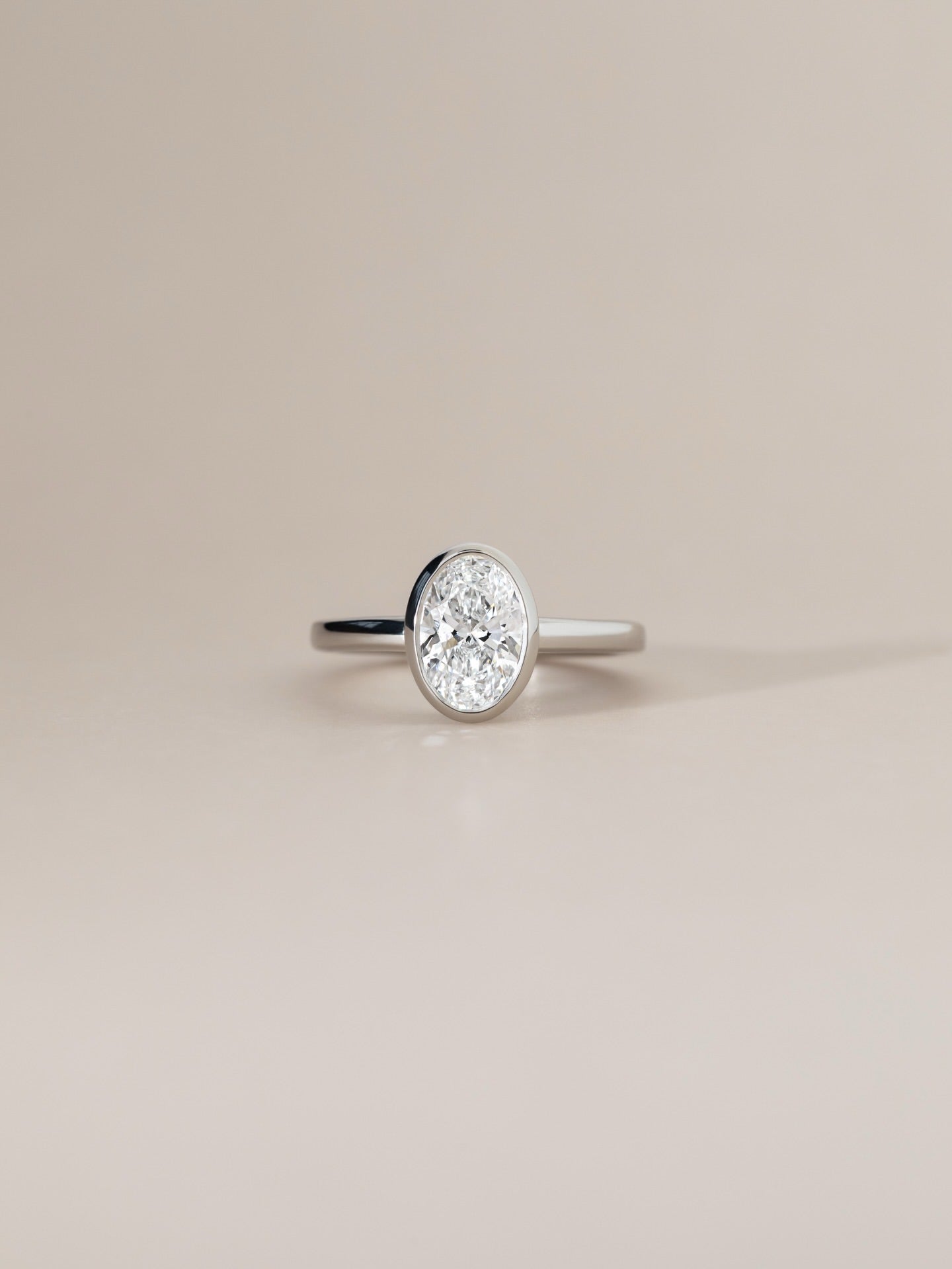 1.5ct Oval Lab Grown Diamond IGI Certified Ethical Engagement Ring 18K Gold