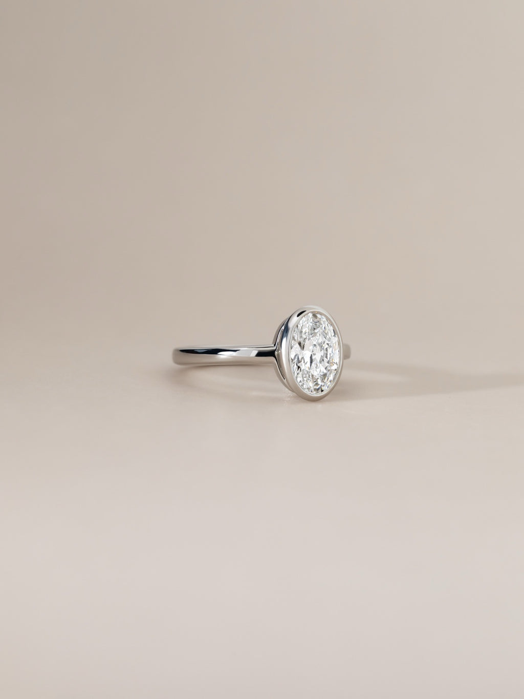 1.5ct Oval Lab Grown Diamond IGI Certified Ethical Engagement Ring 18K Gold