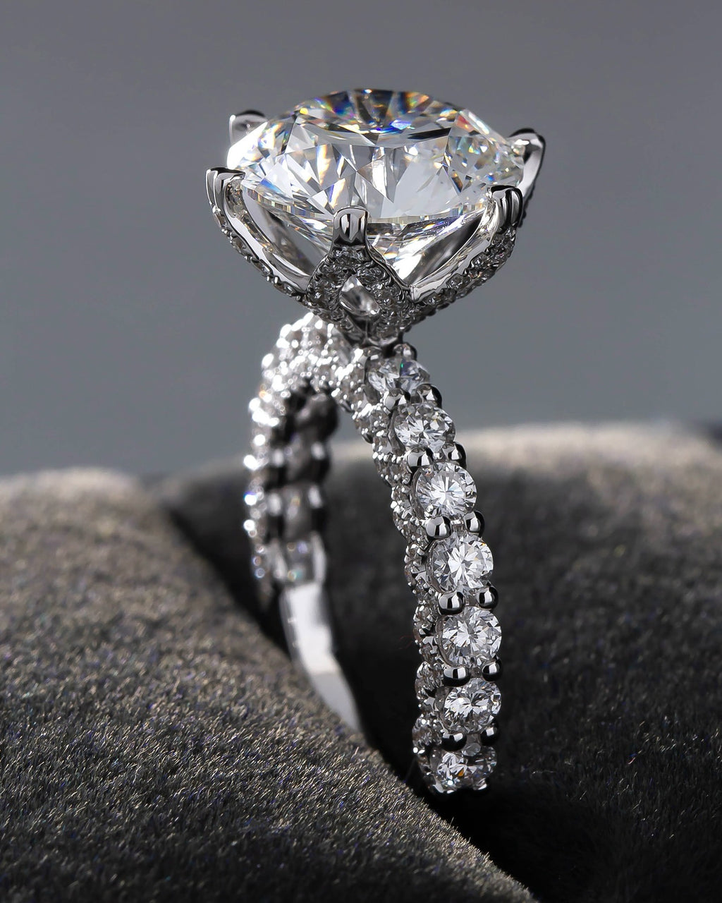 4ct Round Lab Grown Diamond IGI Certified Ethical Engagement Ring 18K Gold