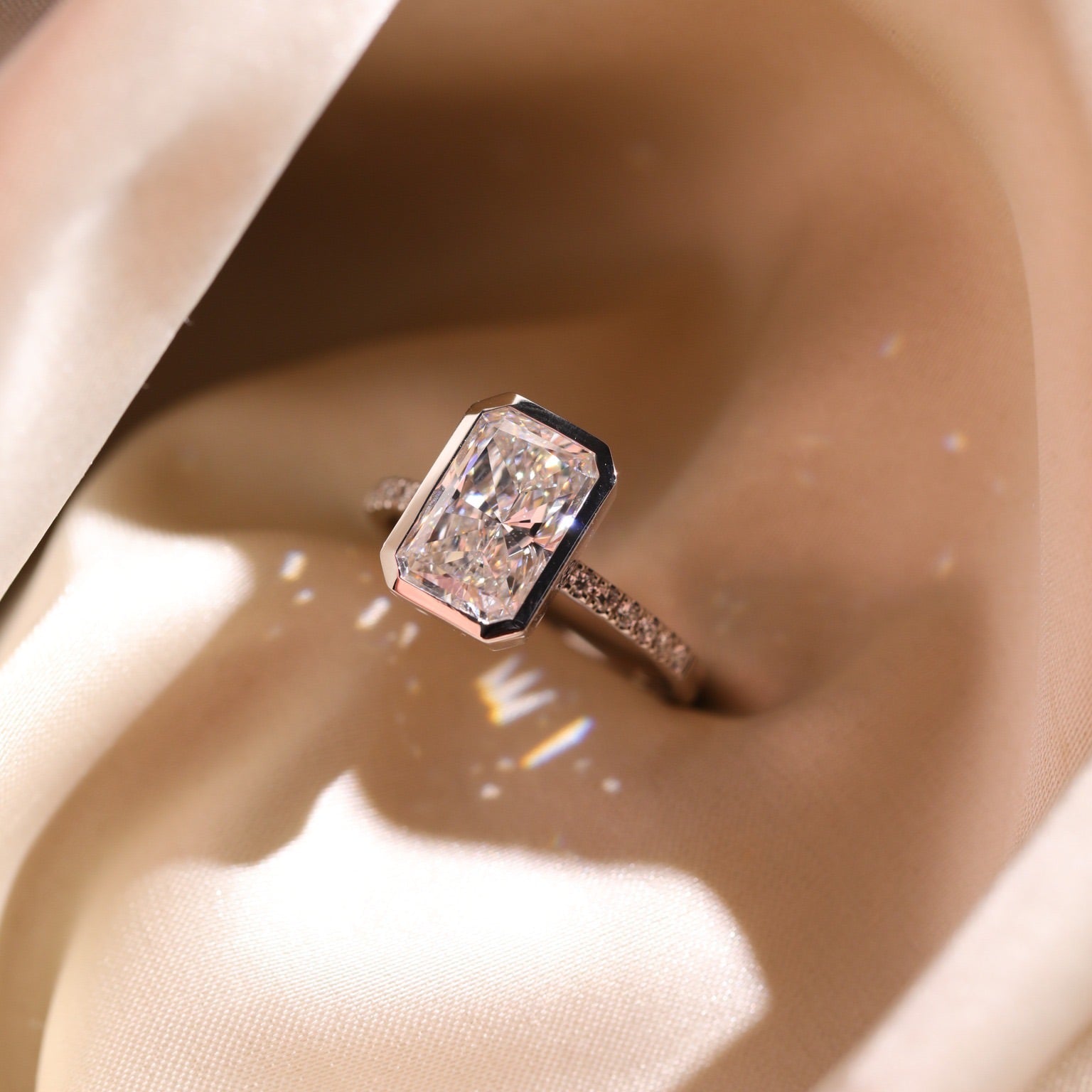 3 CT Radiant Lab Diamond Ring 18K White Gold