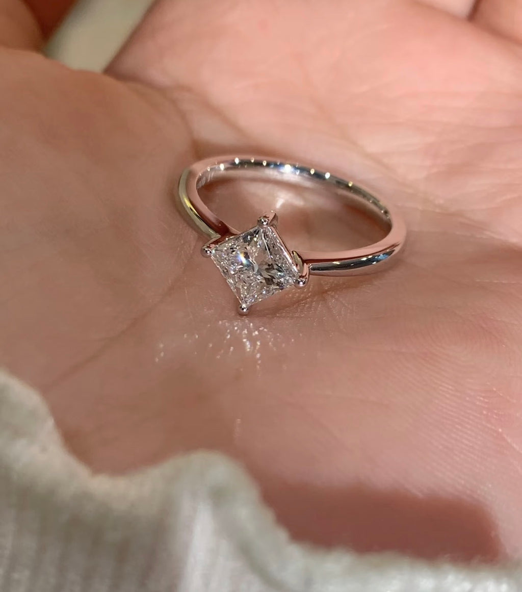 1ct Princess Square Lab Grown Diamond IGI Certified Ethical Engagement Ring 18K Gold