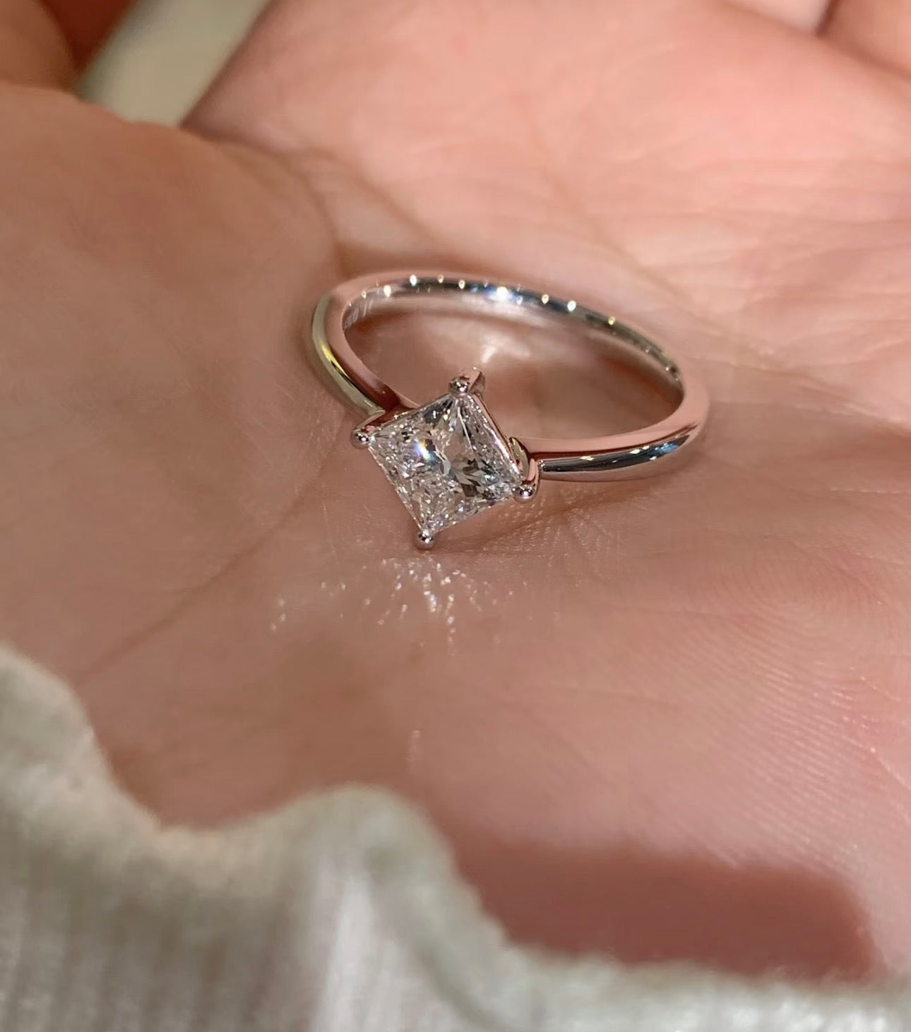 1ct Princess Square Lab Grown Diamond IGI Certified Ethical Engagement Ring 18K Gold