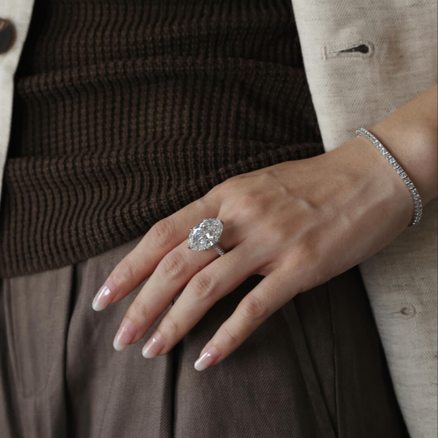 10 CT Oval Lab Diamond Ring 18K Gold